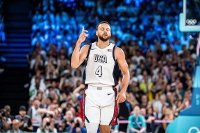 爱游戏体育 - 浓眉哥在塞尔维亚队比赛中败北，惊险取胜引发热议！