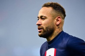 爱游戏官网 - 内马尔迎来十赛季高光表现，切尔西球迷沸腾！